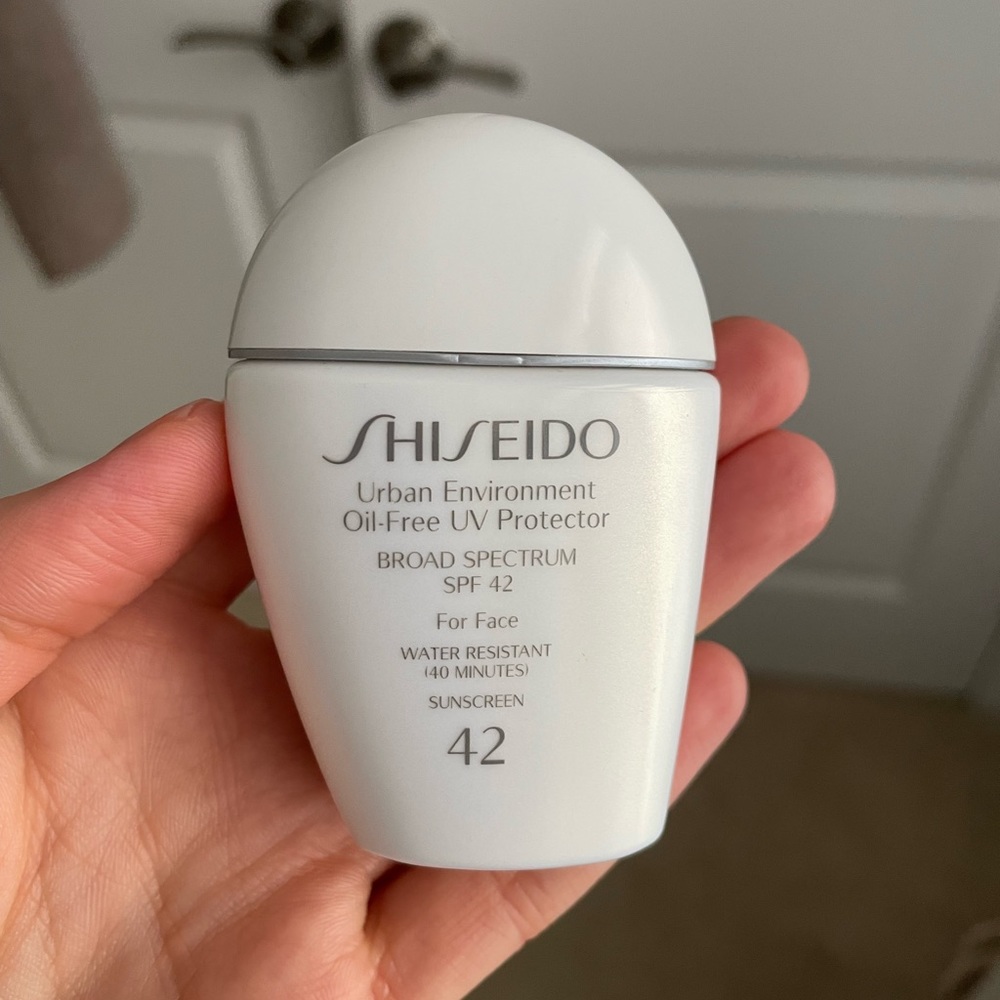 Shiseido oil-free sunscreen SPF 42